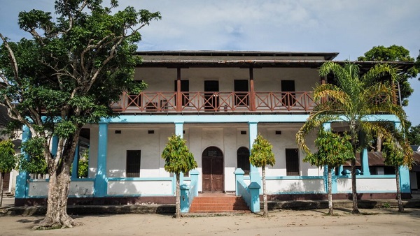 Historic blue and white building in Bagamoyo